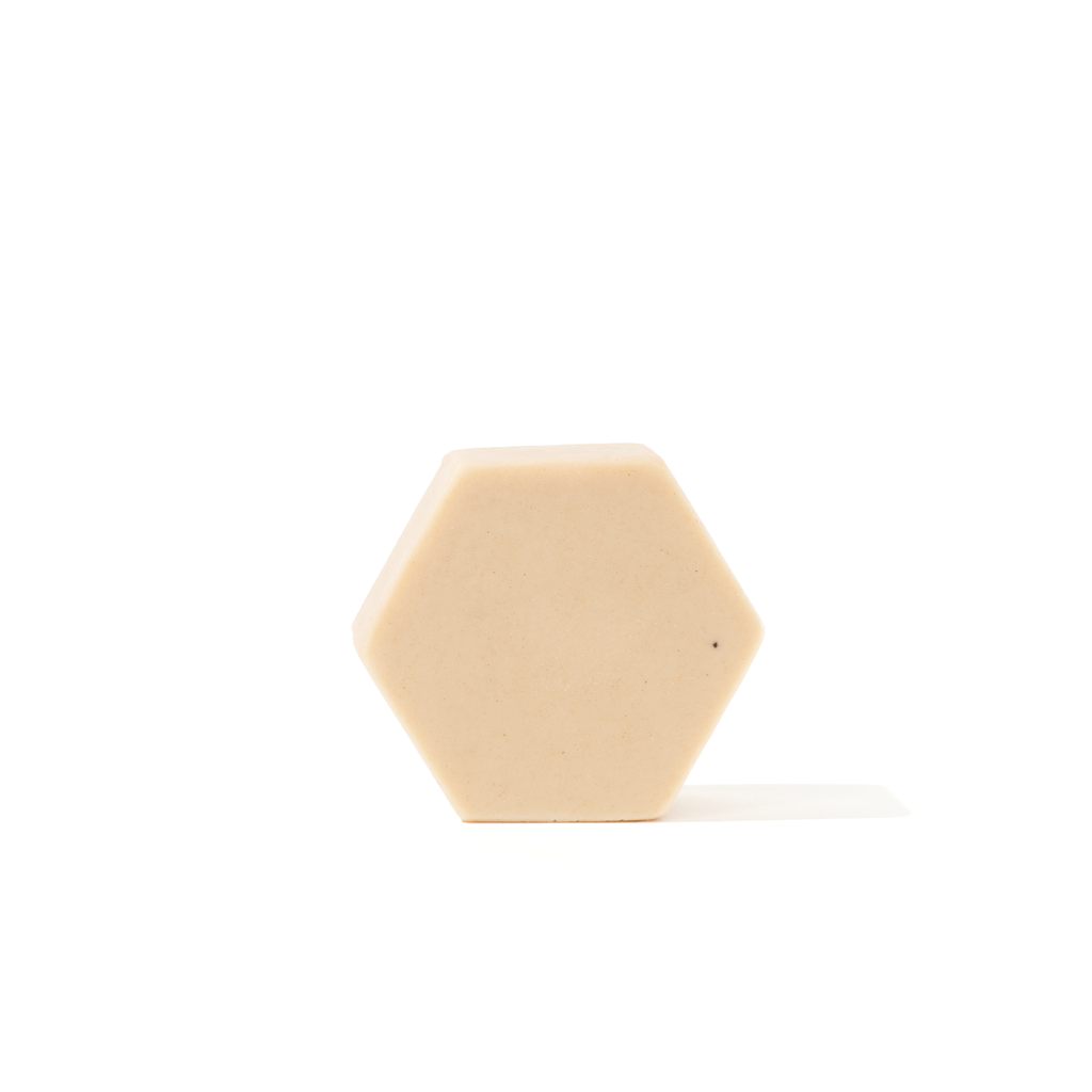 Luonkos Rebirth facial oil cleansing cake
