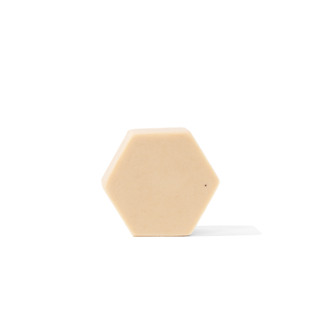 Luonkos Rebirth facial oil cleansing cake