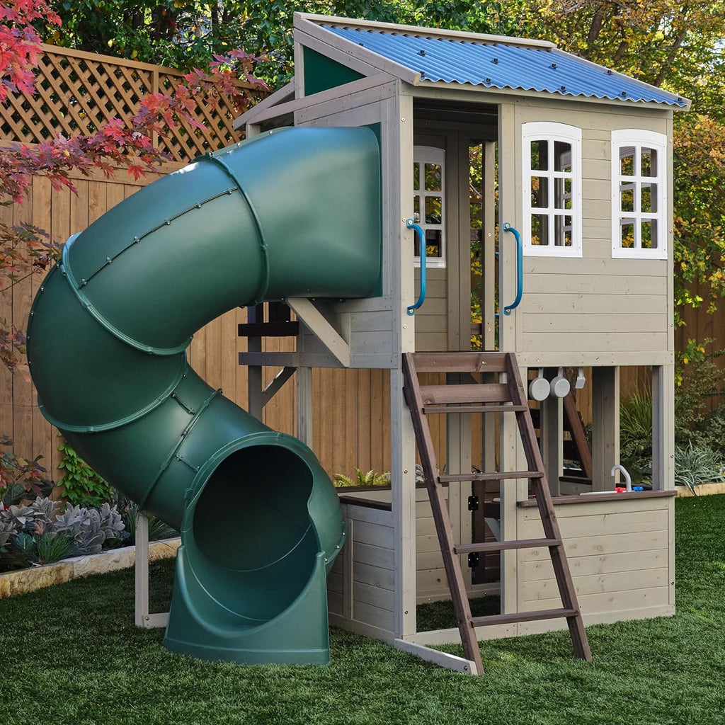 KidKraft Cozy Escape F29045 Houten Tuin Speelhuis met Twee Niveaus (FSC) met Glijbaan, Kinderkeuken en Klimwand
